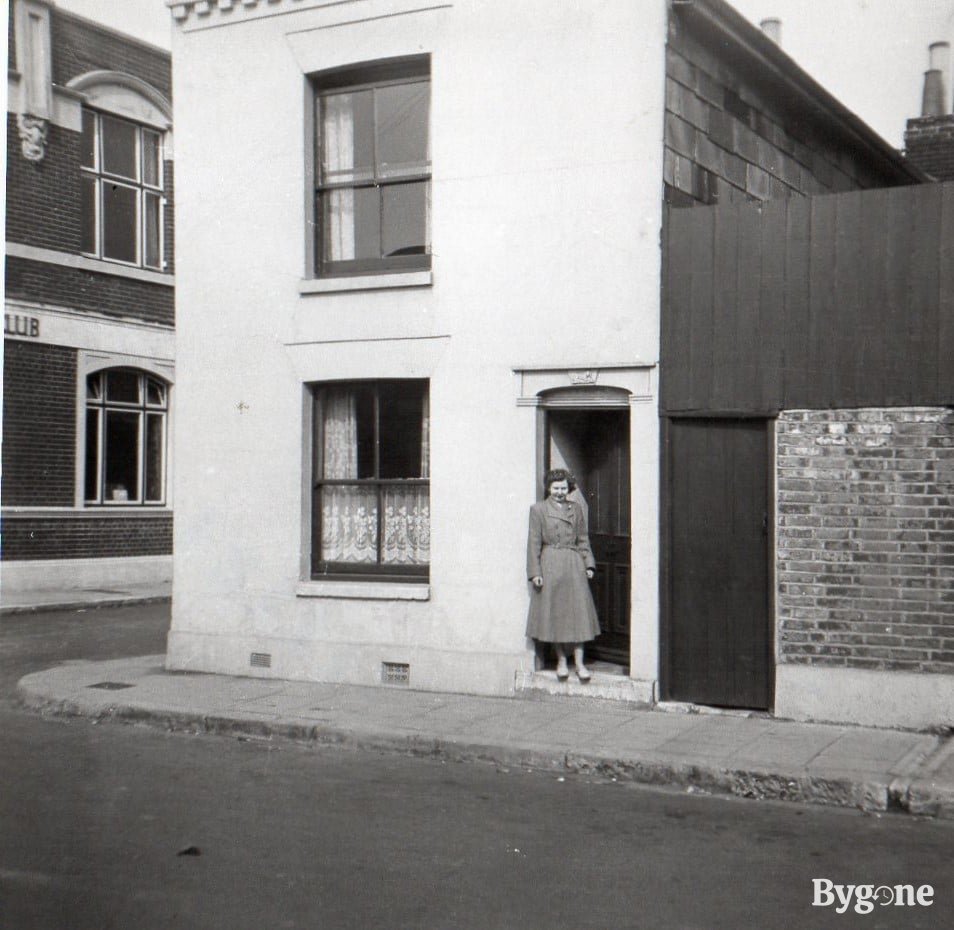 6 St. Johns Street, 1956