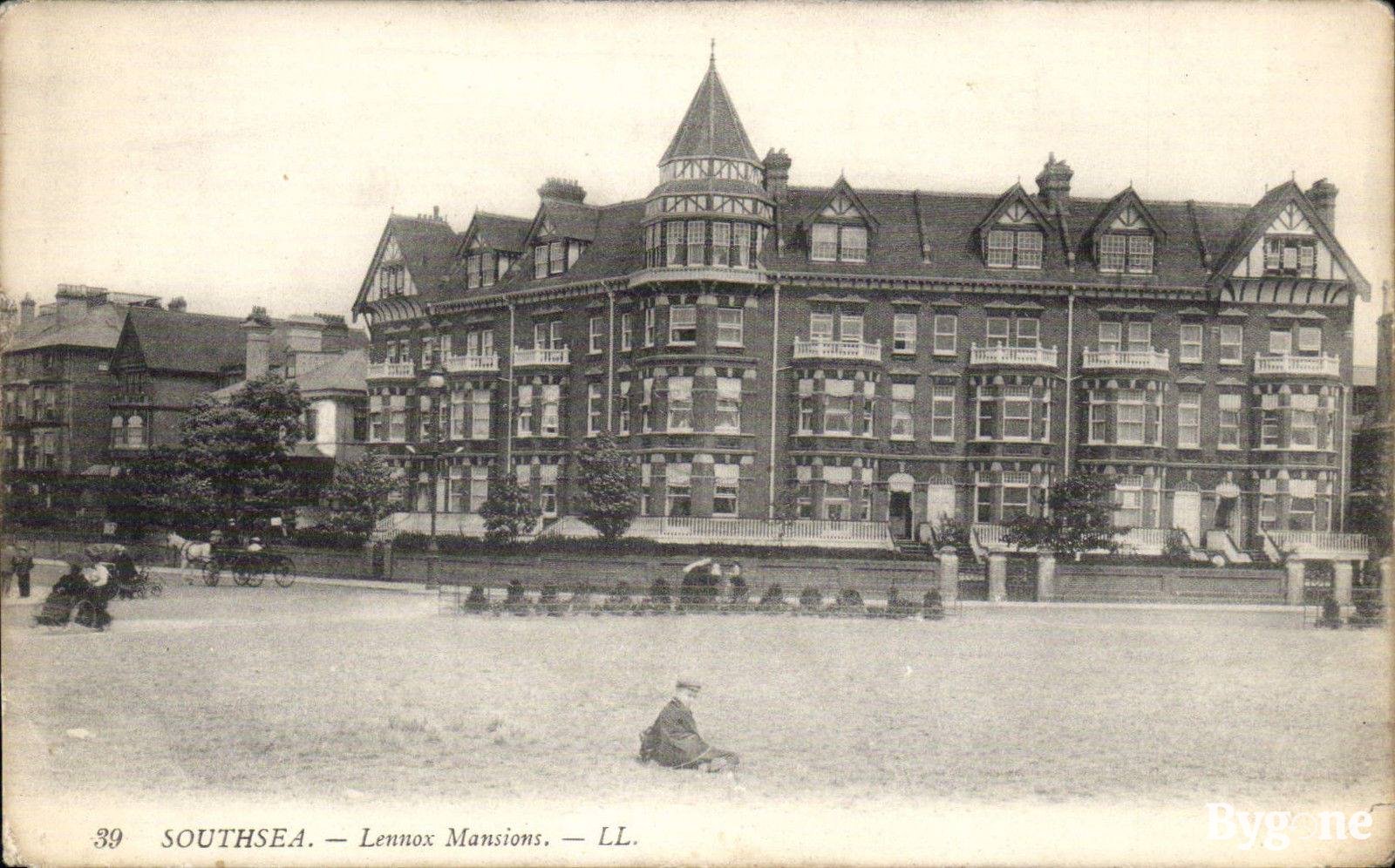 Lennox Mansions, Southsea Common
