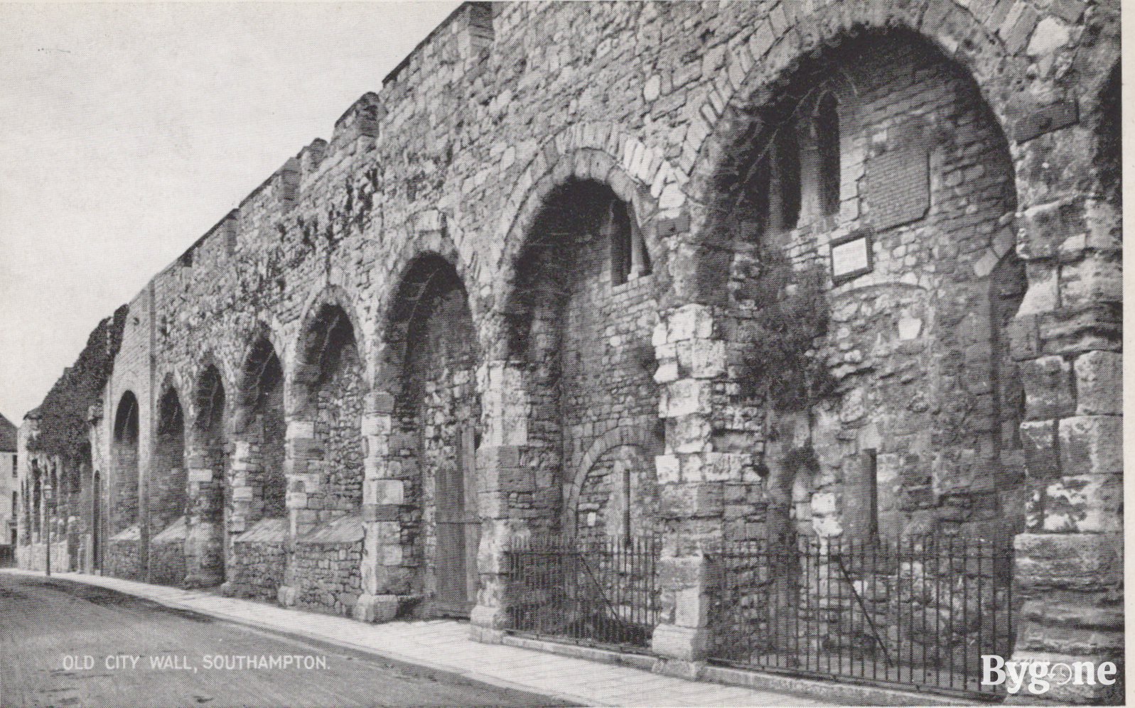 Old City Wall, Southampton