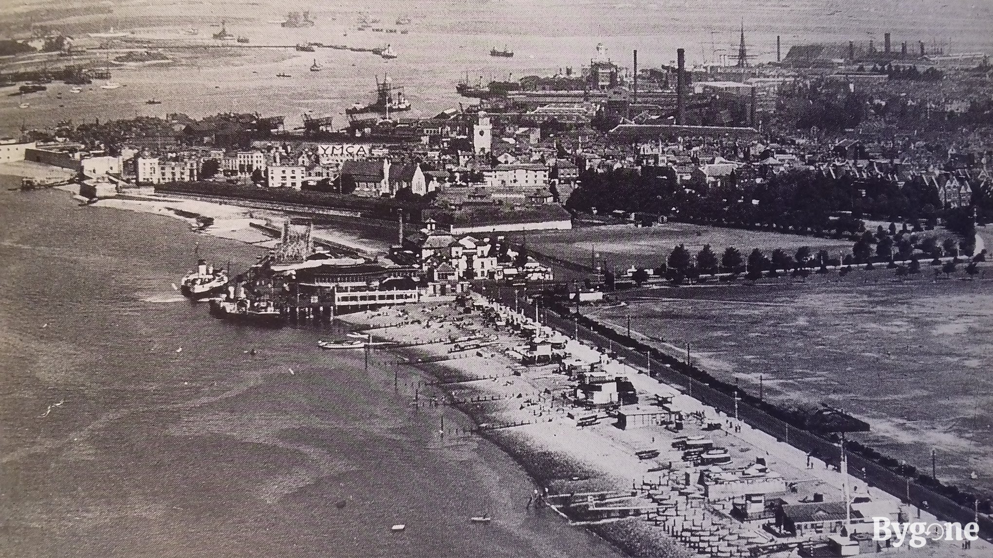 Southsea Common / Clarence Pier, 1930s