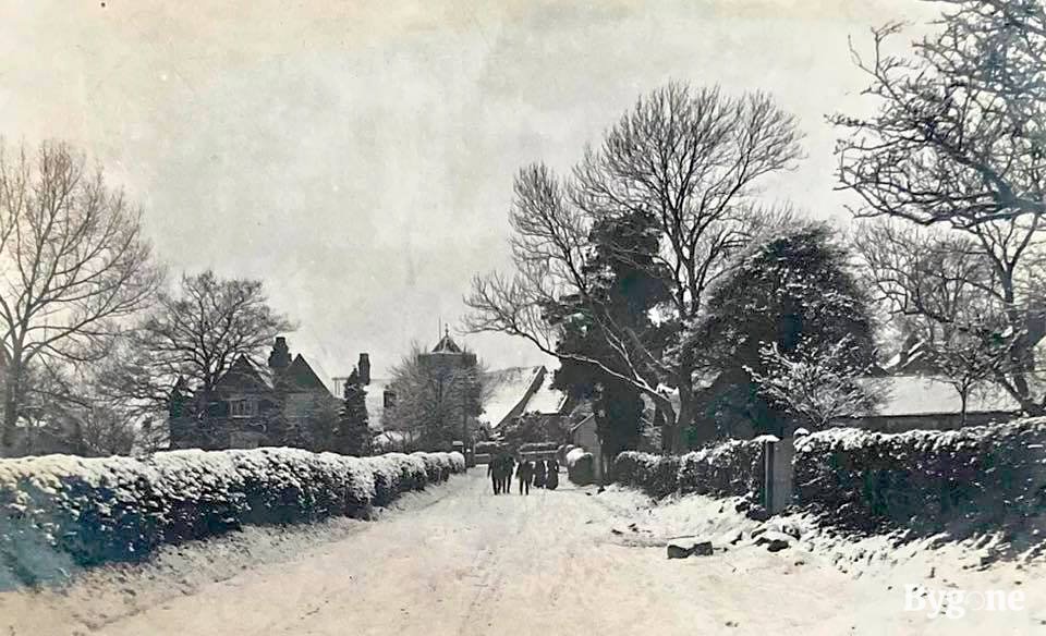 Stakes Road, Purbrook